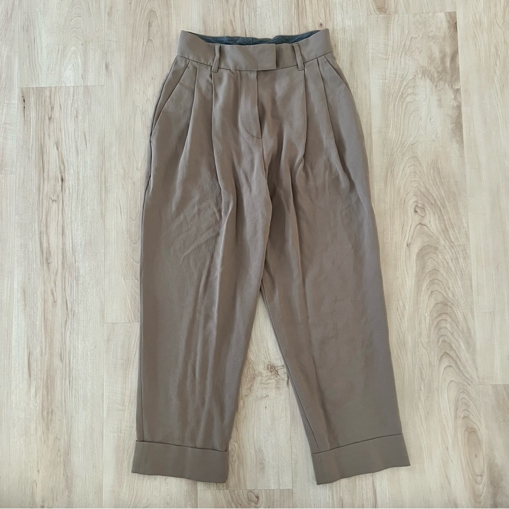 Brunello Cucinelli Pleated Silk-blend Trousers